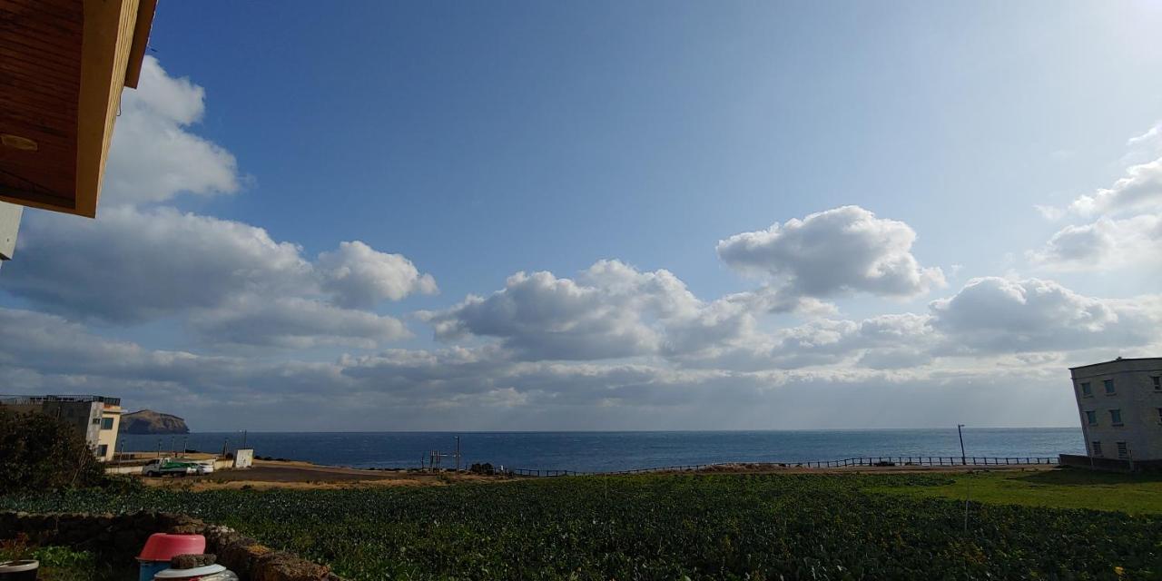 Seongsan Morning Sunset Βίλα Σεογκουίπο Εξωτερικό φωτογραφία